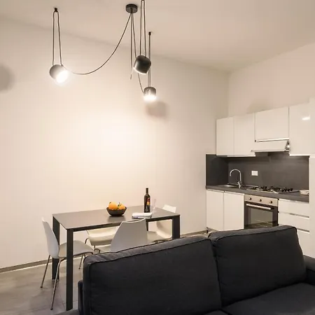 Guelfa 14 Apartament *